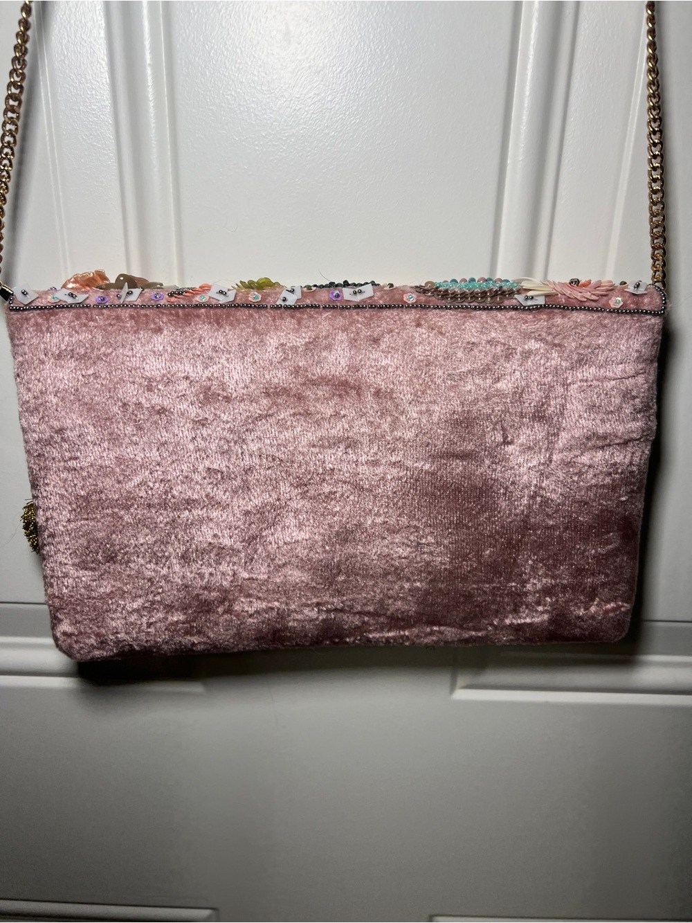 Lulu's Pink Floral Sequin Embellished Envelope Bag - Picture 5 of 6